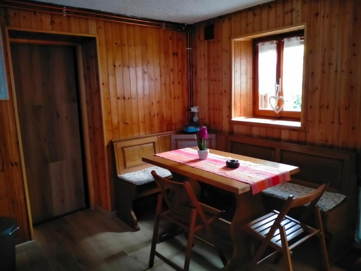 Апартаменти Casa Dei Sogni Аоста Екстер'єр фото